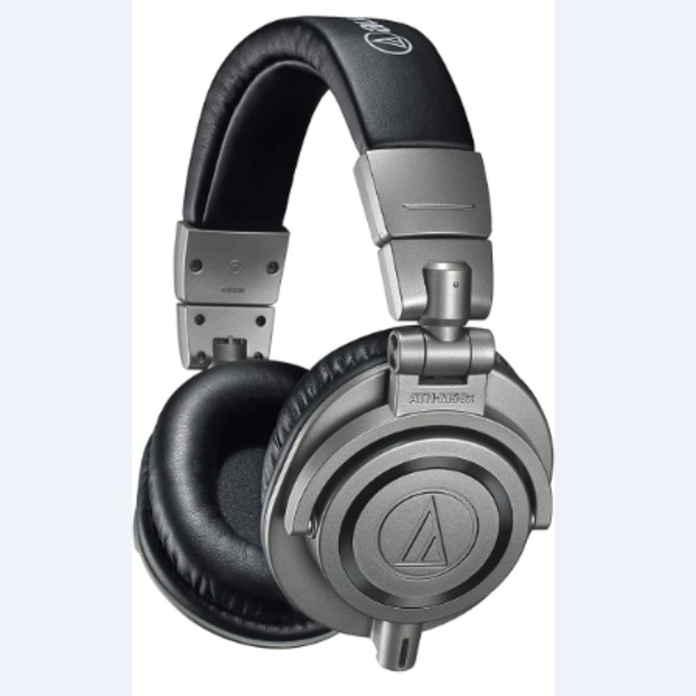 Audio Technica M40 Mixing Headphones
